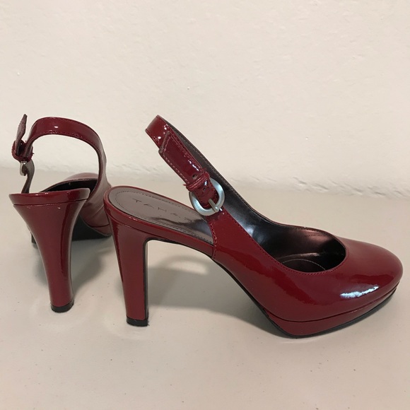 Deep Red Heels - Picture 3 of 6